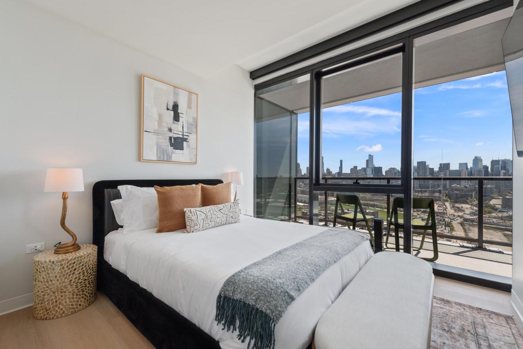Appartamento Foundry Unmatched Skyline Views At Lincoln Park *