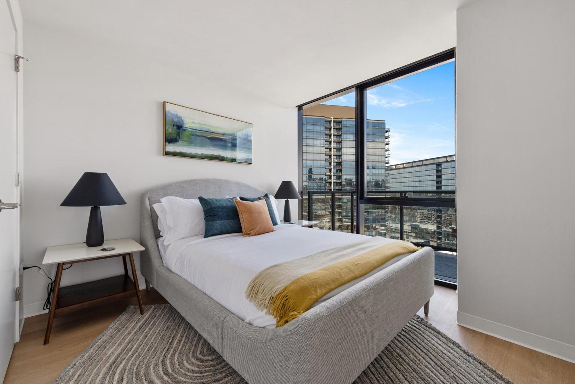 Foundry Unmatched Skyline Views At Lincoln Park Appartamento
