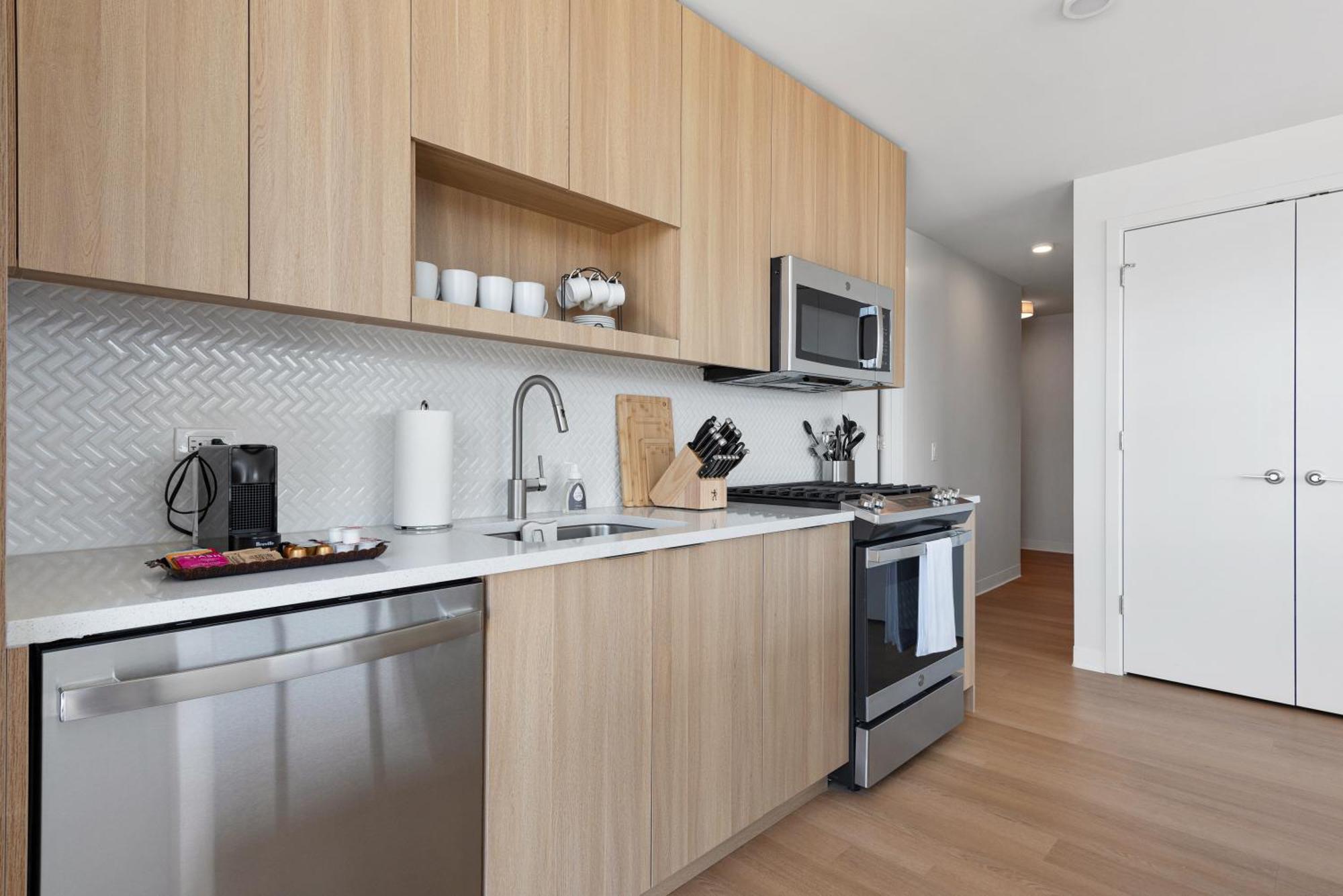 Foundry Unmatched Skyline Views At Lincoln Park Apartamento